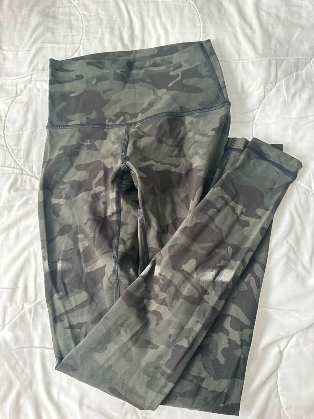 Lululemon Wunder Under High-Rise Tight 28